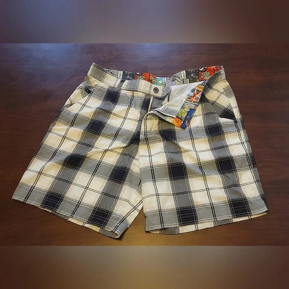 Lululemon Athletica Men's Shorts size 38 Black and White‎ Plaid EUC - Picture 1 of 12